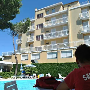 Bahama 3*, Rímini Italia