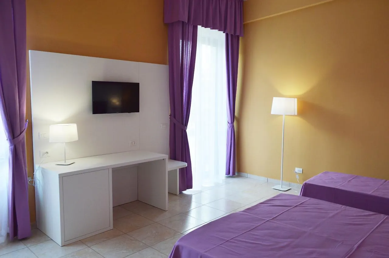B&B Liberty Messina 3*,